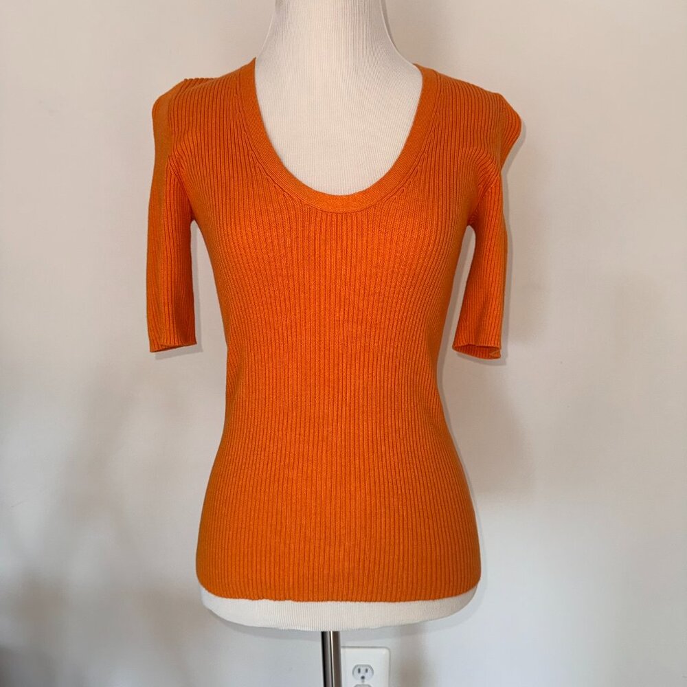 ✨ MODA International by Victoria’s Secret Orange Ribbed Stretch Short Sleeve - S